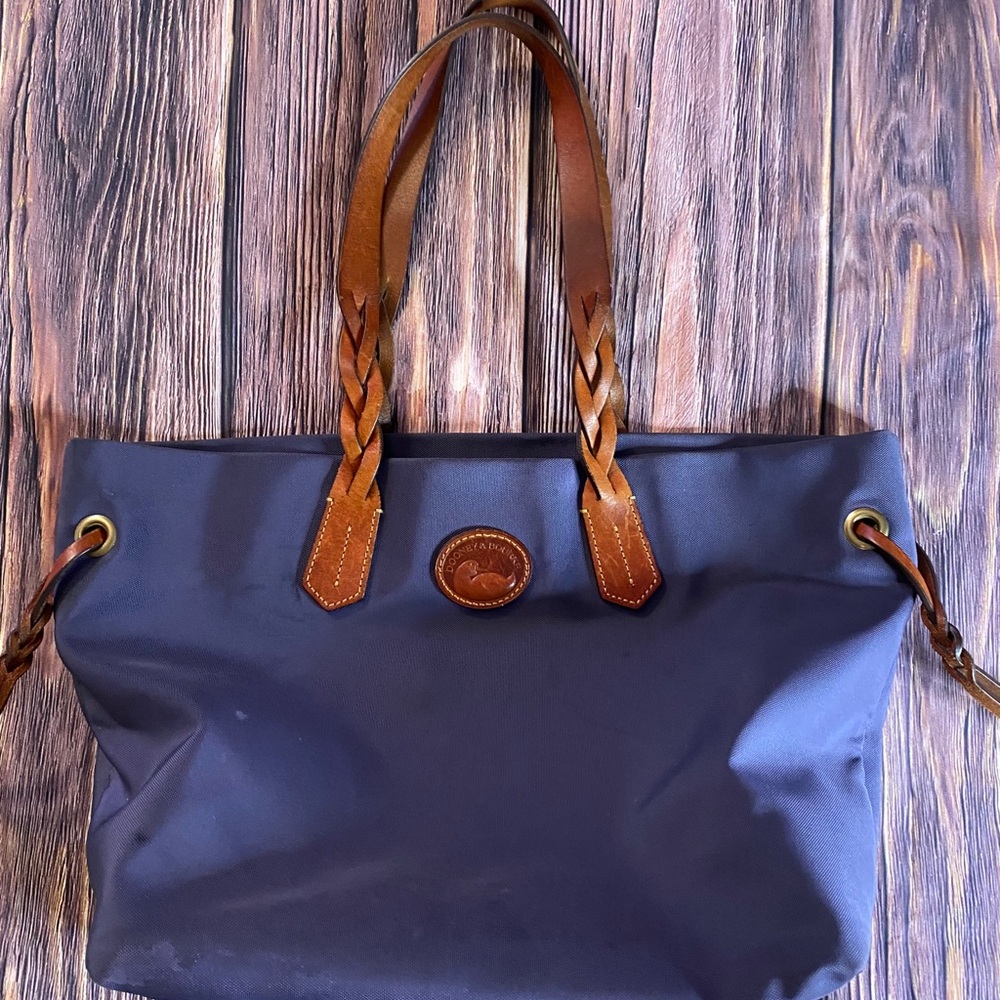 Dooney & Bourke tote bag